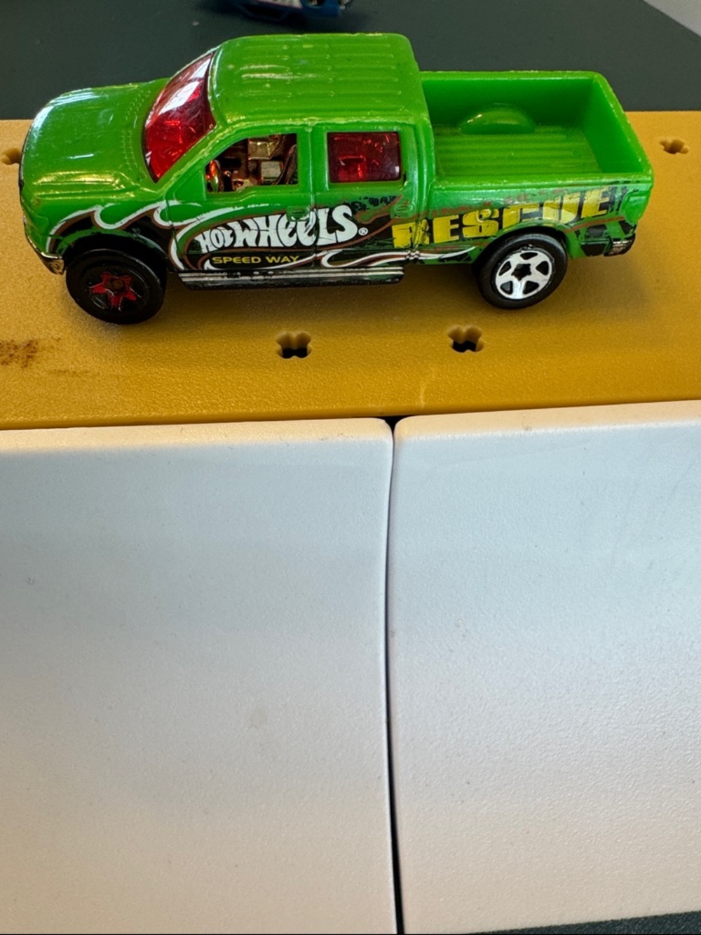 Hot Wheels Green Rescue Pickup Toy Truck